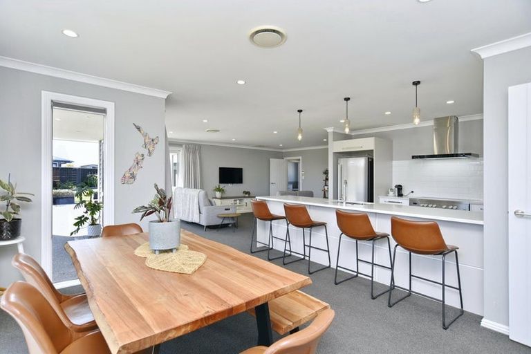 Photo of property in 35 Koura Drive, Rangiora, 7400