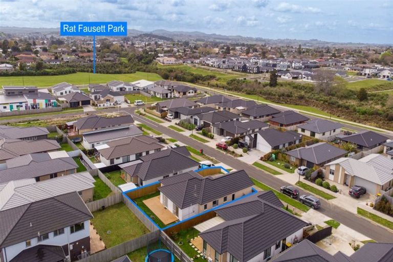 Photo of property in 12 Kare Ariki Place, Pukekohe, 2120