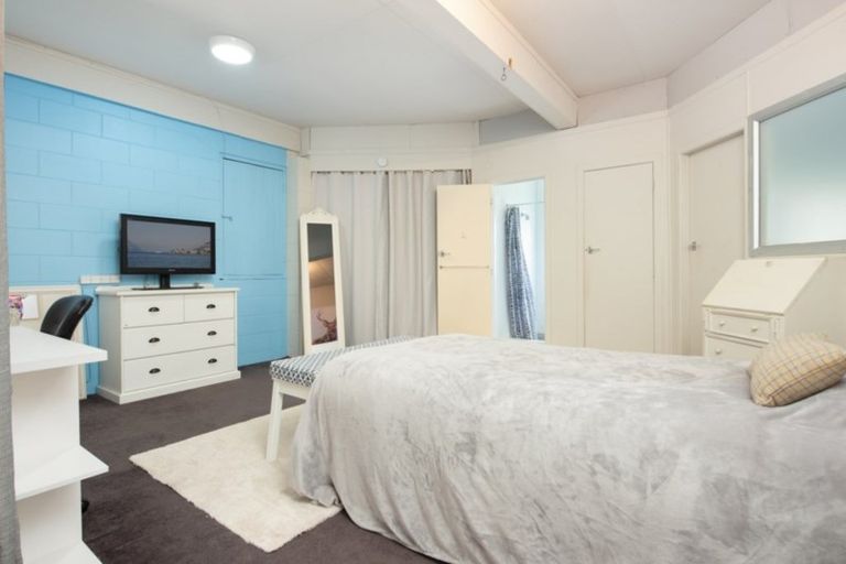 Photo of property in 4 Sunny Bay Road, Matua, Tauranga, 3110