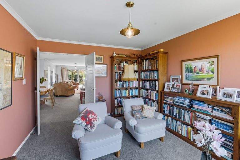 Photo of property in 42 Bronco Drive, Aidanfield, Christchurch, 8025