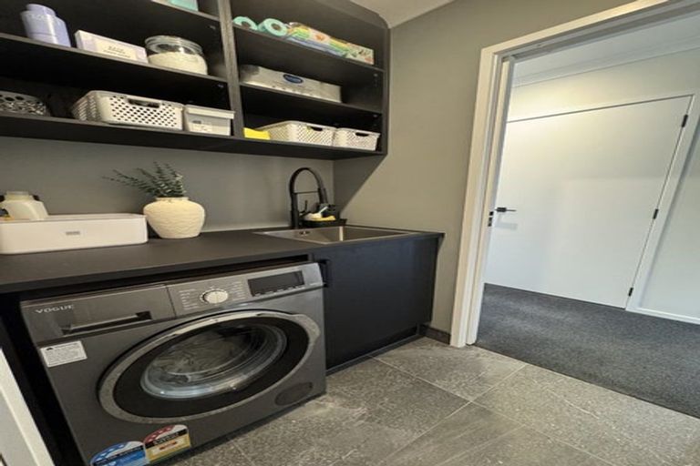 Photo of property in 5 Lesser Close, Rolleston, 7615