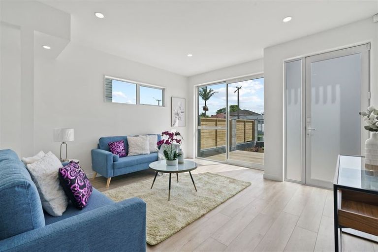 Photo of property in 52 Grange Road, Papatoetoe, Auckland, 2025