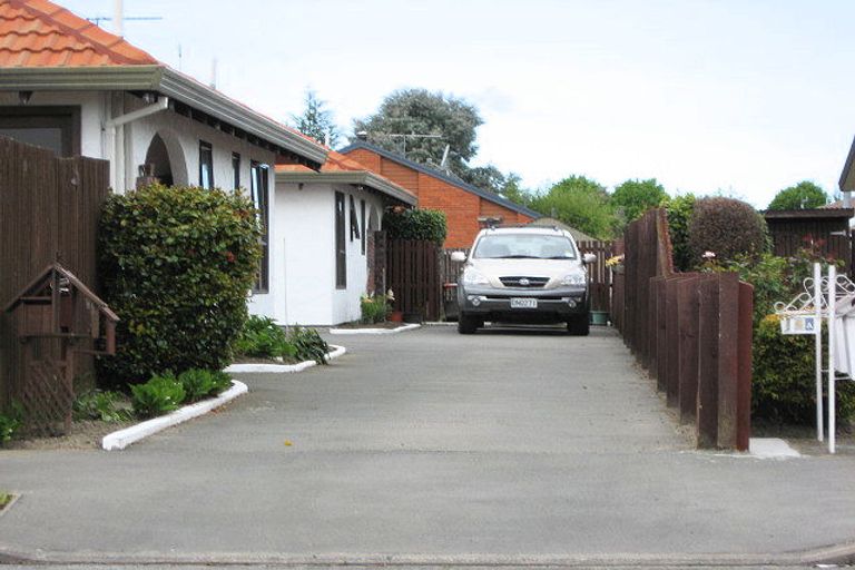 Photo of property in 6a Kinley Street, Rangiora, 7400