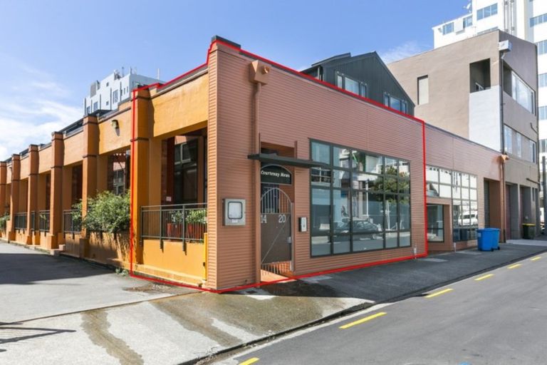 Photo of property in Courtenay Mews Apartments, 2/14 Alpha Street, Te Aro, Wellington, 6011