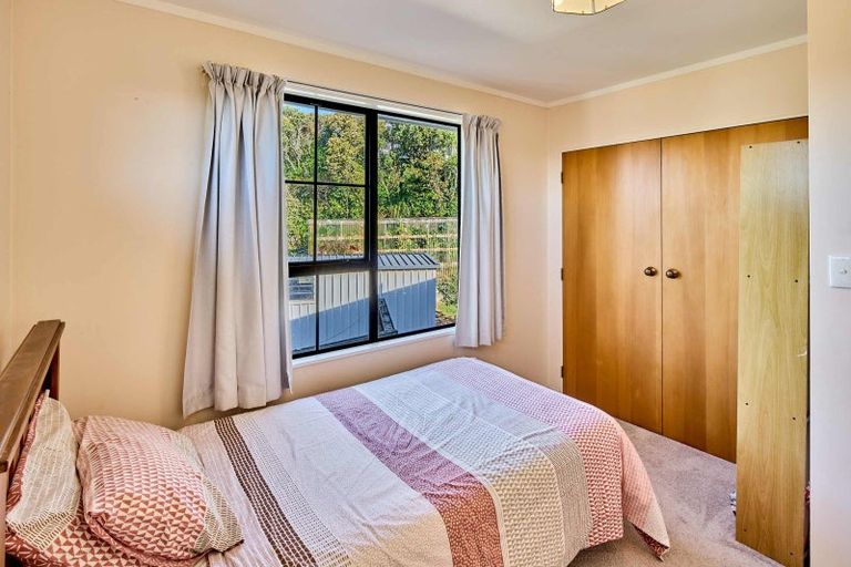 Photo of property in 84 Cunliffe Street, Churton Park, Wellington, 6037