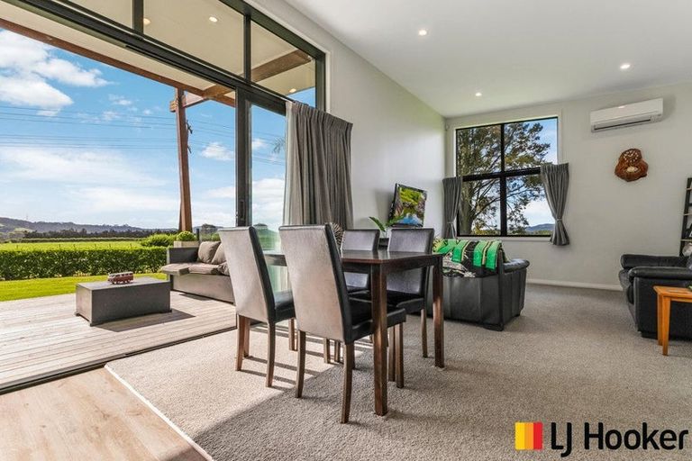 Photo of property in 89 Burnside Road, Ardmore, Papakura, 2582