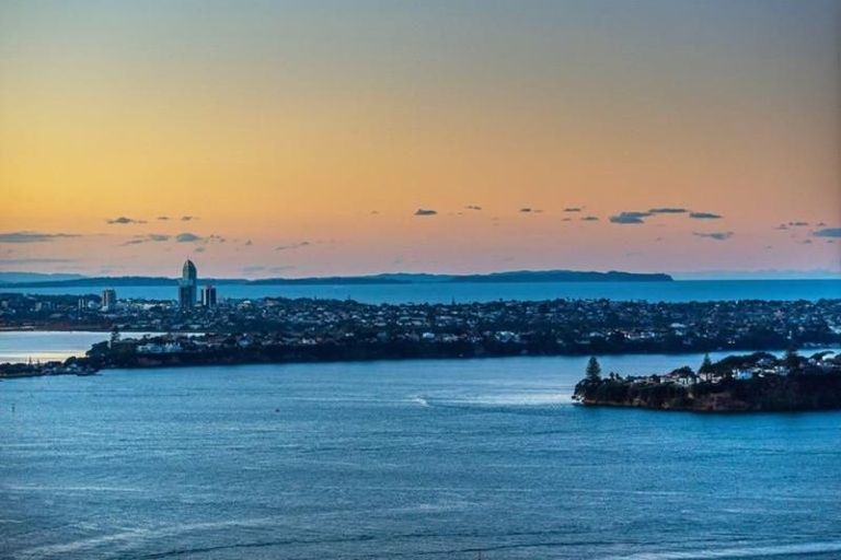 Photo of property in The Metropolis Apartments, 3303/1 Courthouse Lane, Auckland Central, Auckland, 1010