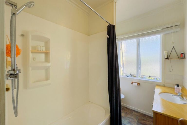 Photo of property in 24 Willoughby Street, Paeroa, 3600