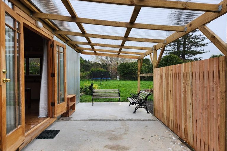 Photo of property in 399 Te Apiti Road, Waimarama, Havelock North, 4294