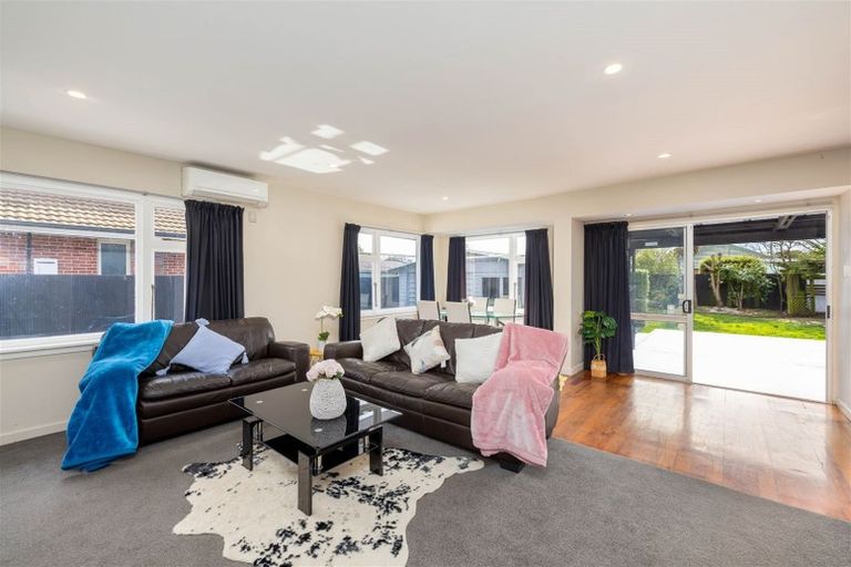 Photo of property in 24 Sledmere Street, Burnside, Christchurch, 8053