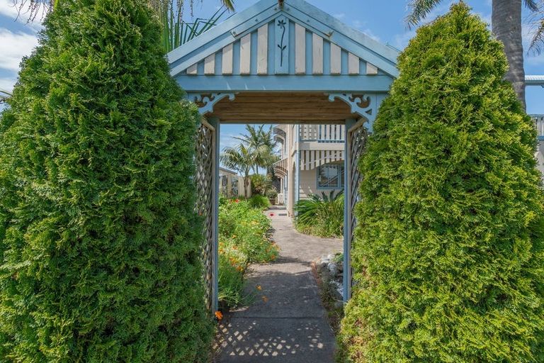 Photo of property in 5 Pipi Dune, Whitianga, 3510