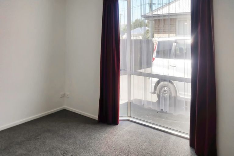 Photo of property in 2/17 Fairfield Avenue, Addington, Christchurch, 8024