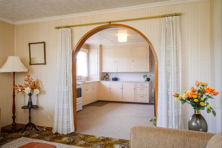 Photo of property in 95 Hocken Street, Kenmure, Dunedin, 9011