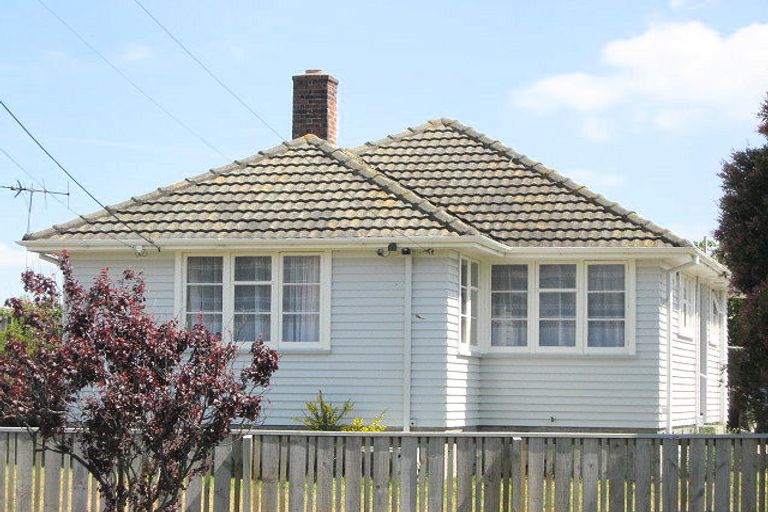 Photo of property in 105 Rowses Road, Aranui, Christchurch, 8061