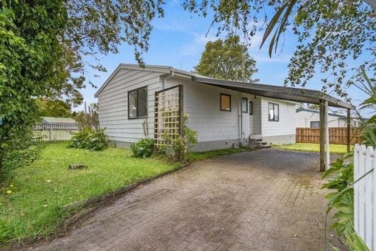 Photo of property in 10 Taksan Place, Pukete, Hamilton, 3200