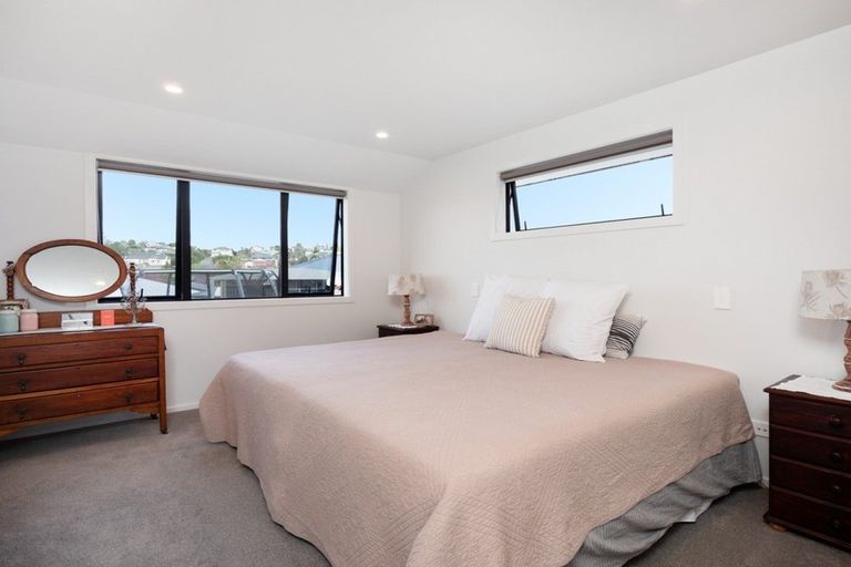 Photo of property in 27 Fairfax Crescent, Pyes Pa, Tauranga, 3112