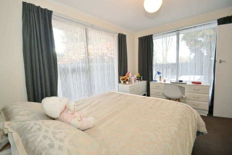 Photo of property in 1/33 Seymour Street, Hornby, Christchurch, 8042