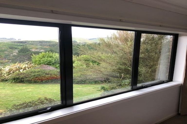 Photo of property in 5 Catlins Glen, Aotea, Porirua, 5024