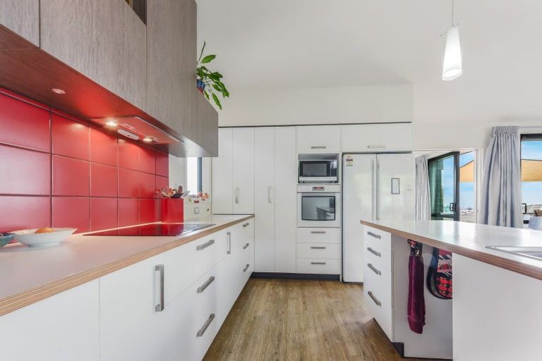 Photo of property in 12 Norfolk Place, Stoke, Nelson, 7011