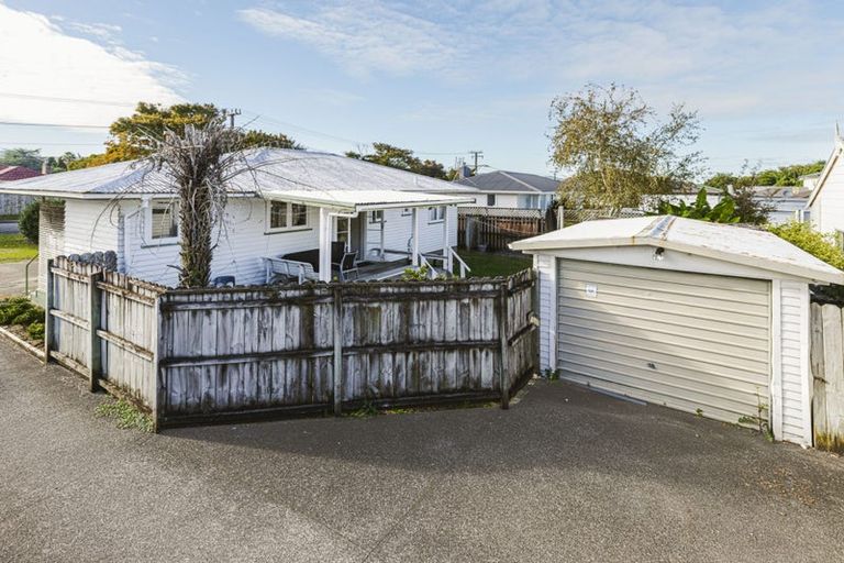 Photo of property in 1/5 Scott Road, Papakura, 2110