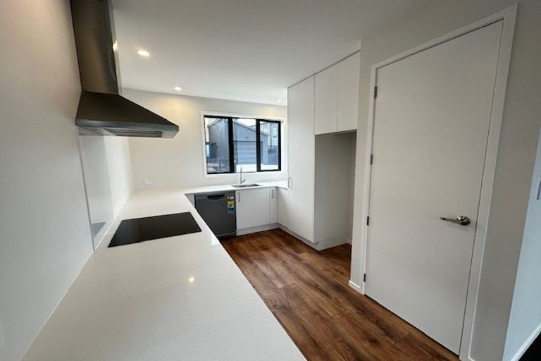 Photo of property in 4 Huljich Way, Hobsonville, Auckland, 0616