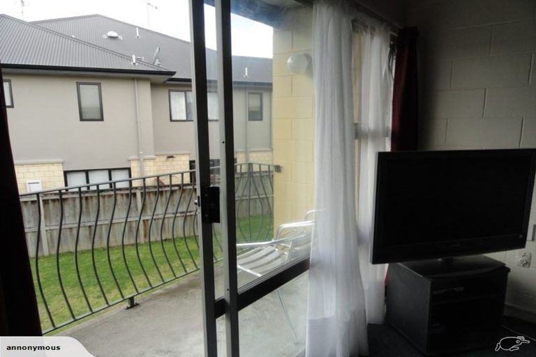 Photo of property in 8 Anzac Parade, Hamilton Central, Hamilton, 3204