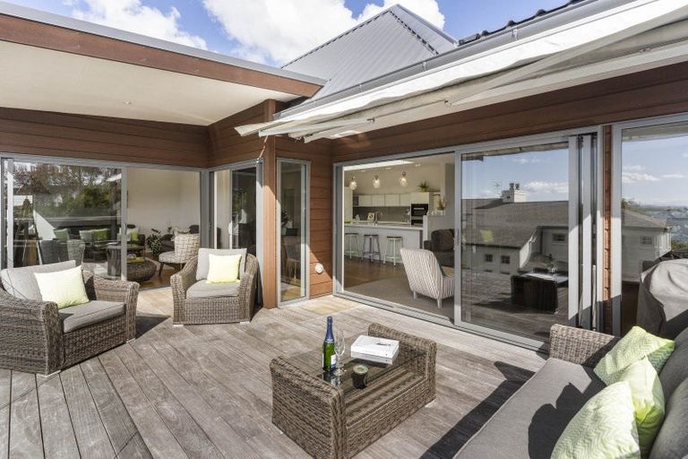 Photo of property in 17 Sea View Terrace, Cockle Bay, Auckland, 2014
