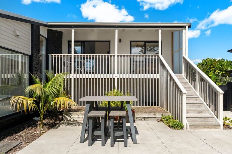 Photo of property in 1 Alexander Place, Papamoa Beach, Papamoa, 3118
