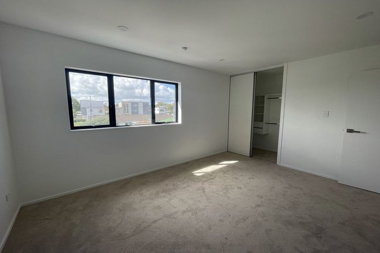 Photo of property in 128e Pooks Road, Ranui, Auckland, 0612