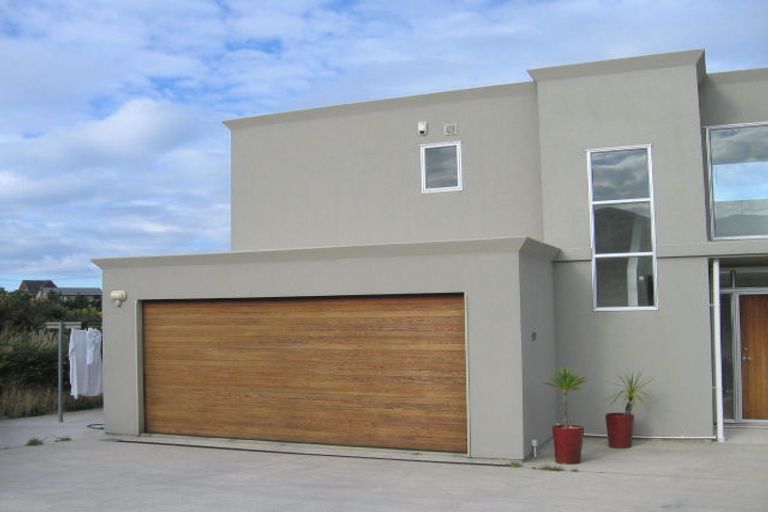 Photo of property in 33 Jordan Street, Island Bay, Wellington, 6023