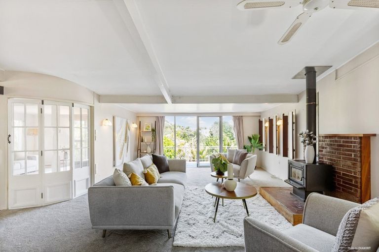 Photo of property in 2 Park Hill Road, Birkenhead, Auckland, 0626