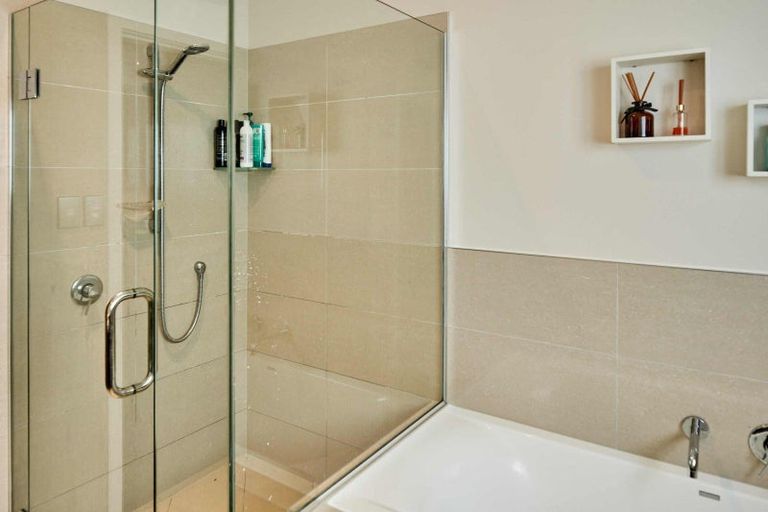 Photo of property in 25 Paparoa Crescent, Aotea, Porirua, 5024