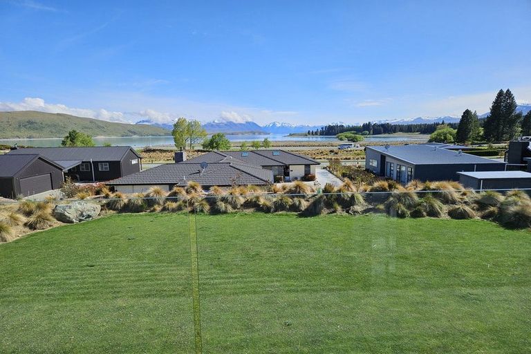 Photo of property in 6 Pollock Place, Lake Tekapo, 7999