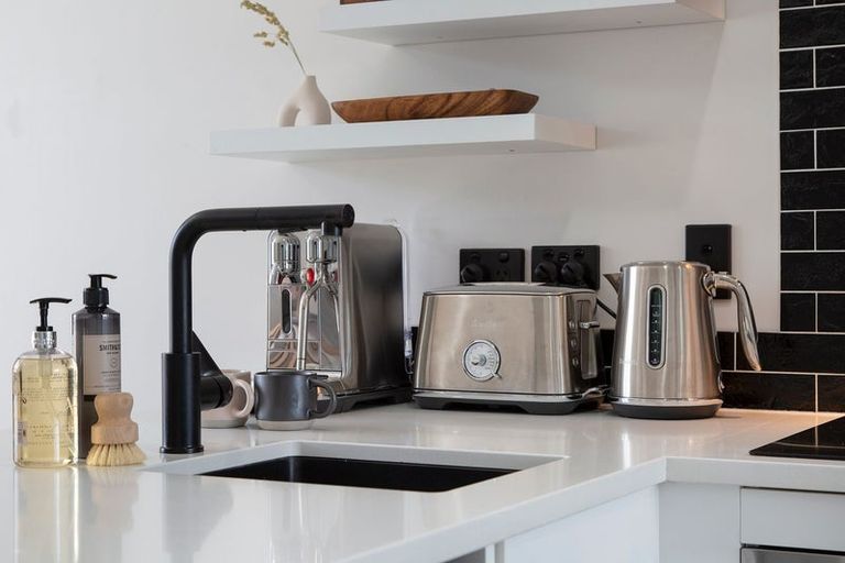 Photo of property in 25/3 Riverside Road, Orewa, 0931