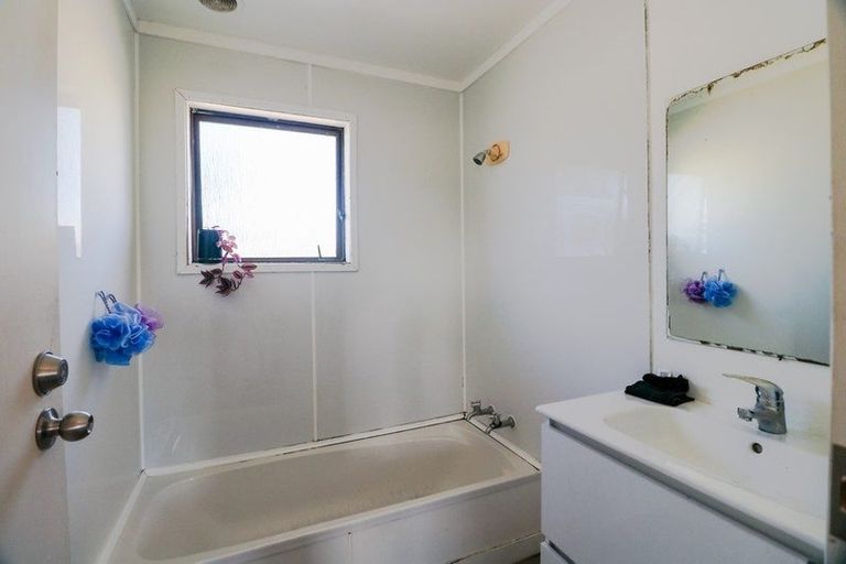 Photo of property in 17c Waitai Street, Castlecliff, Whanganui, 4501