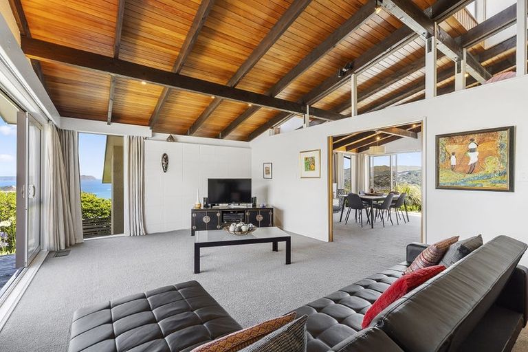 Photo of property in 9 Tregear Place, Camborne, Porirua, 5026