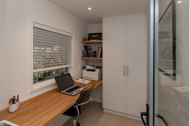 Photo of property in 29 Burns Road, Hospital Hill, Napier, 4110