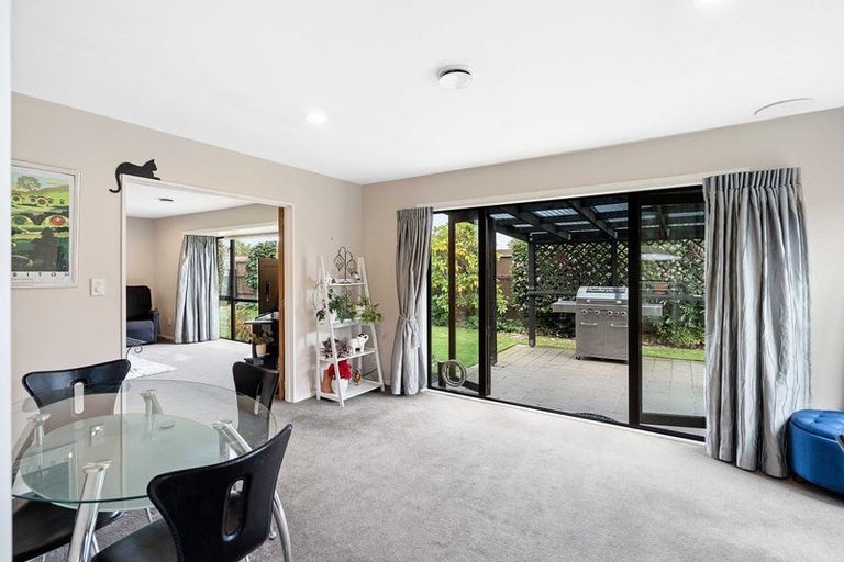 Photo of property in 45 Munro Street, Redwood, Christchurch, 8051