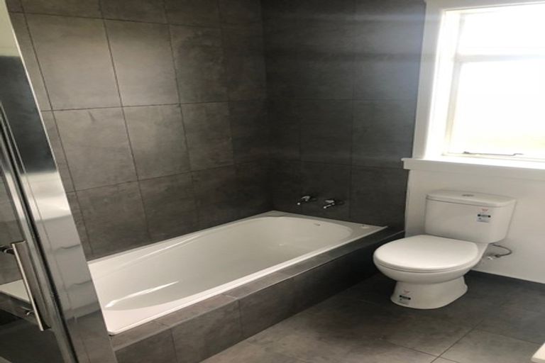 Photo of property in 273 Cranford Street, St Albans, Christchurch, 8052