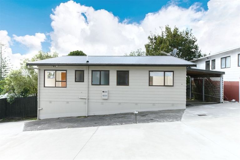 Photo of property in 2/38 Leo Street, Glen Eden, Auckland, 0602