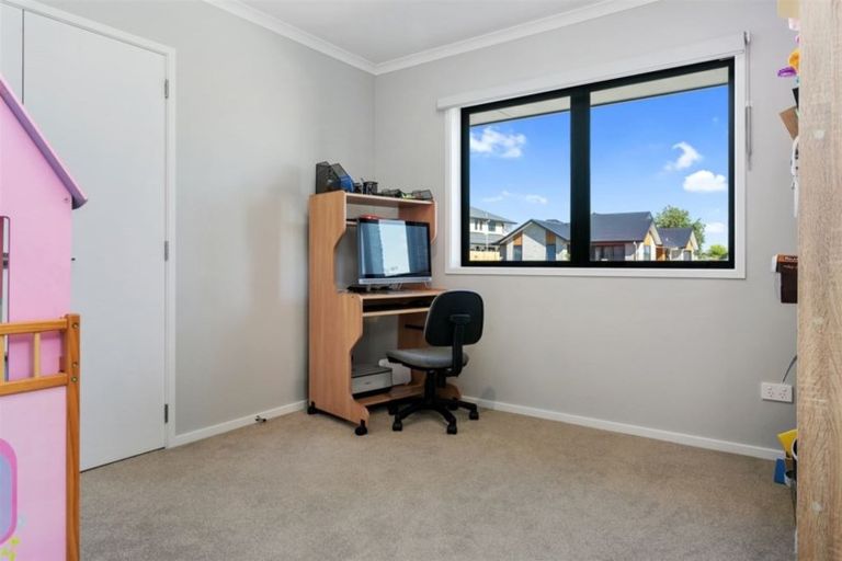 Photo of property in 39a Norfolk Drive, Cambridge, 3434