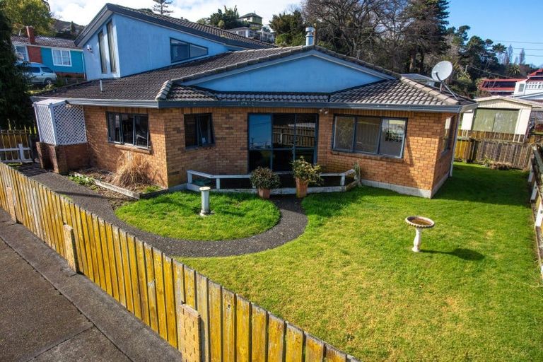 Photo of property in 102b Brunton Crescent, Thames, 3500