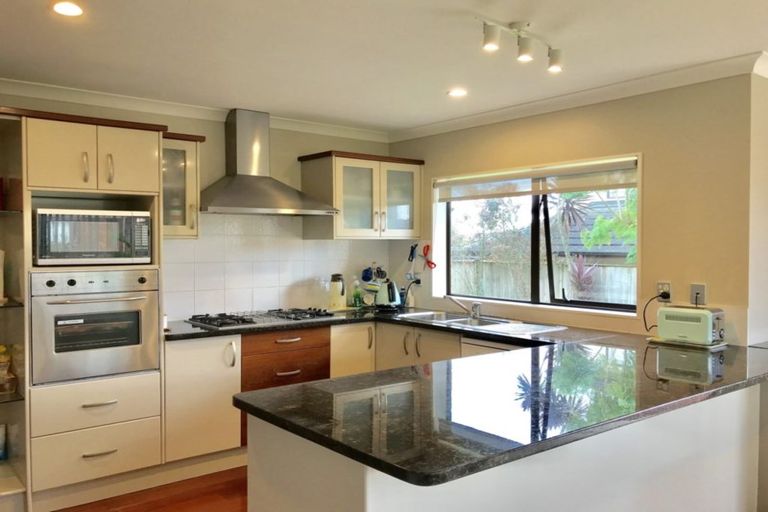 Photo of property in 13 Malahide Drive, Flat Bush, Auckland, 2019