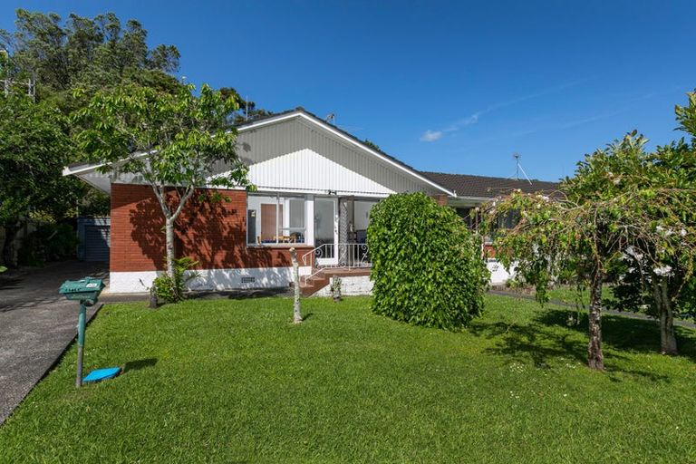 Photo of property in 5/1 Takapu Street, Henderson, Auckland, 0612