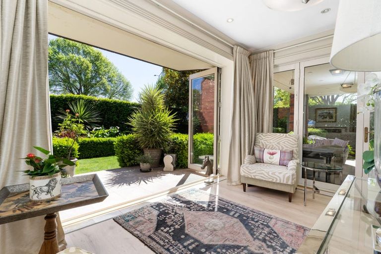 Photo of property in 11/142 Park Terrace, Christchurch Central, Christchurch, 8013