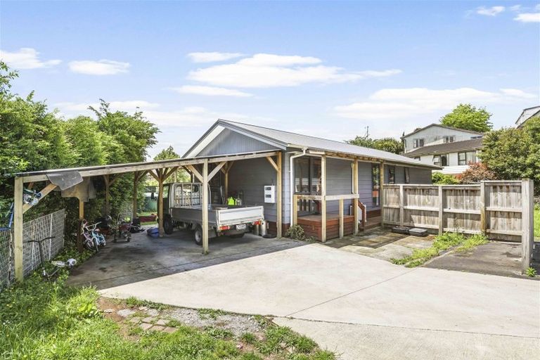 Photo of property in 207b Cambridge Road, Hillcrest, Hamilton, 3216