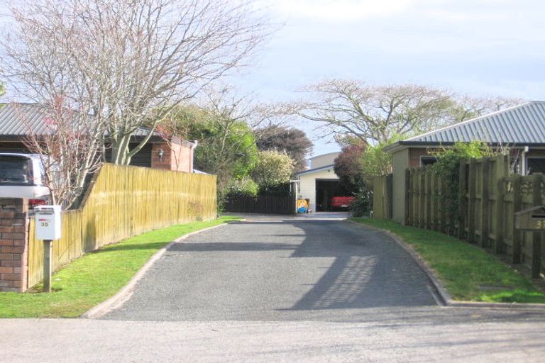 Photo of property in 35 Ashurst Avenue, Pukete, Hamilton, 3200