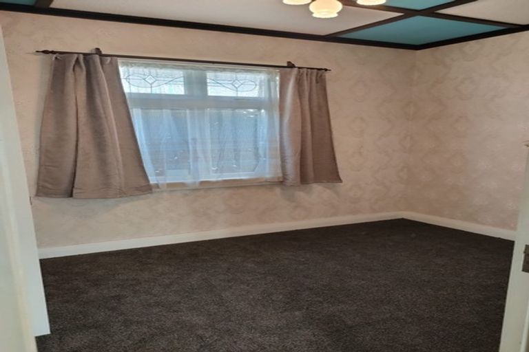 Photo of property in 21 Cudby Street, Woburn, Lower Hutt, 5011