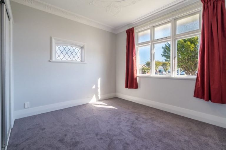 Photo of property in 137 Bay View Road, South Dunedin, Dunedin, 9012