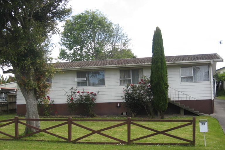 Photo of property in 29 Frobisher Way, Clendon Park, Auckland, 2103